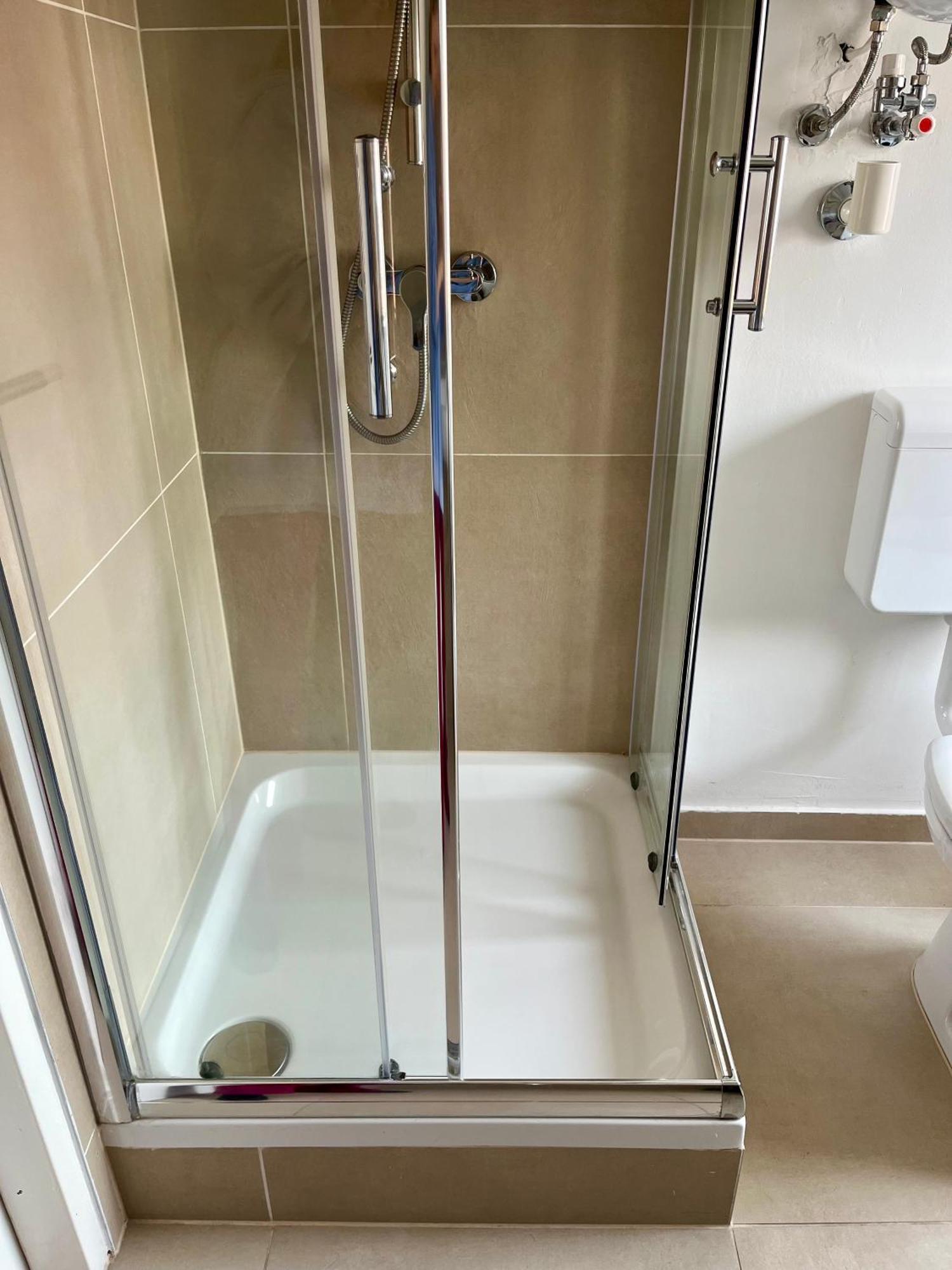 Flores City Center Studio - Easy Self-Check-In Graz Extérieur photo
