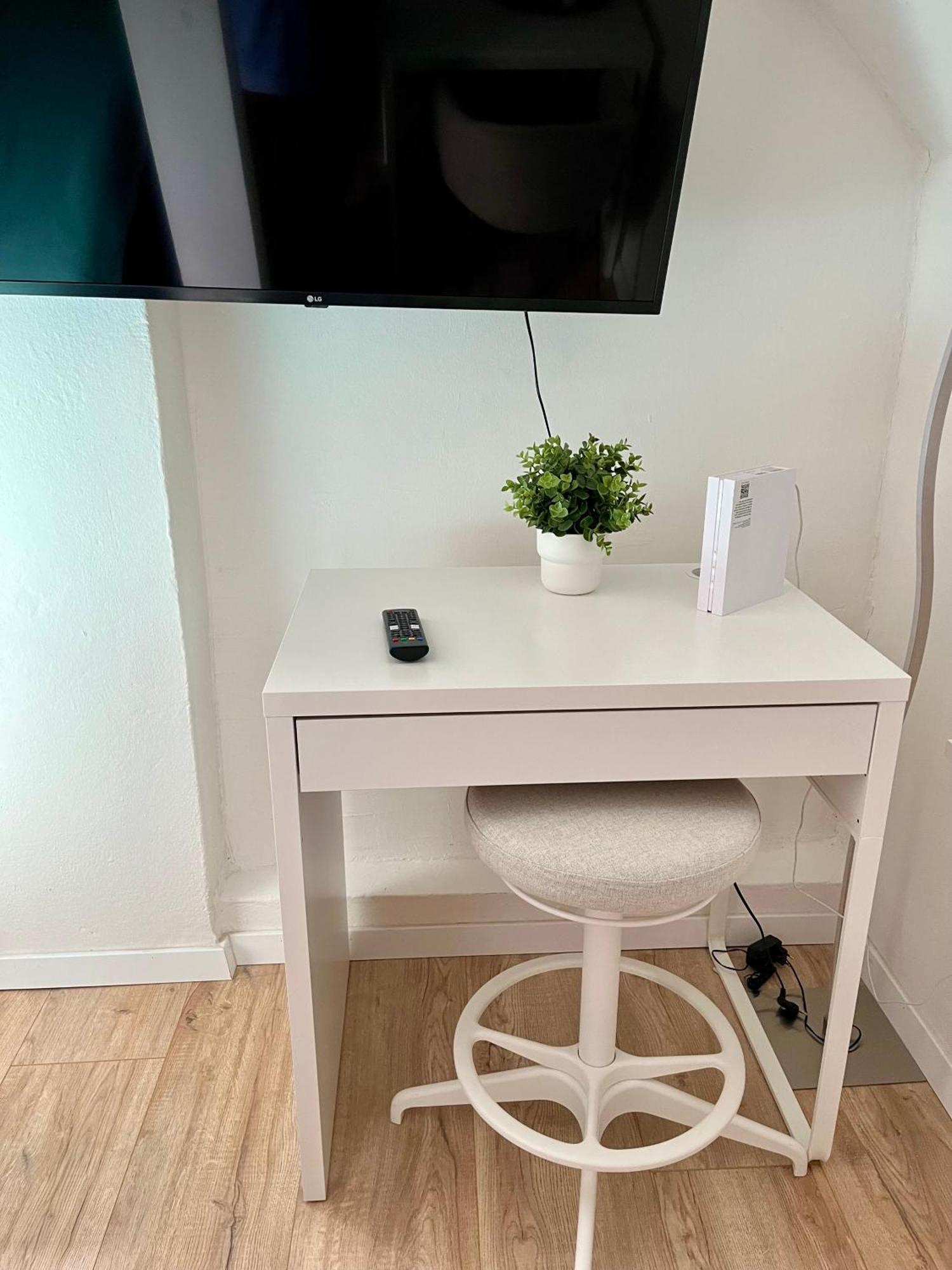 Flores City Center Studio - Easy Self-Check-In Graz Extérieur photo
