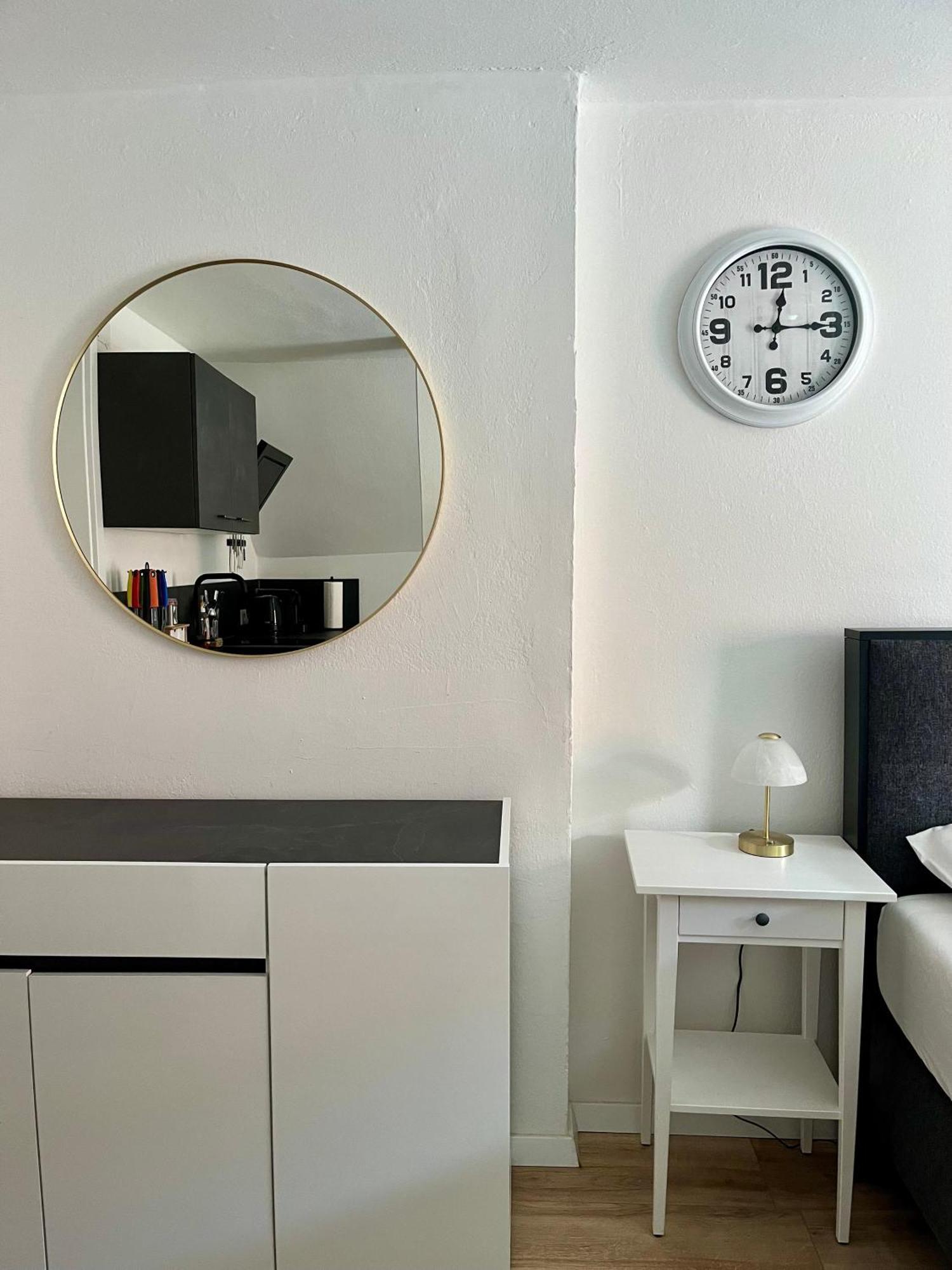 Flores City Center Studio - Easy Self-Check-In Graz Extérieur photo